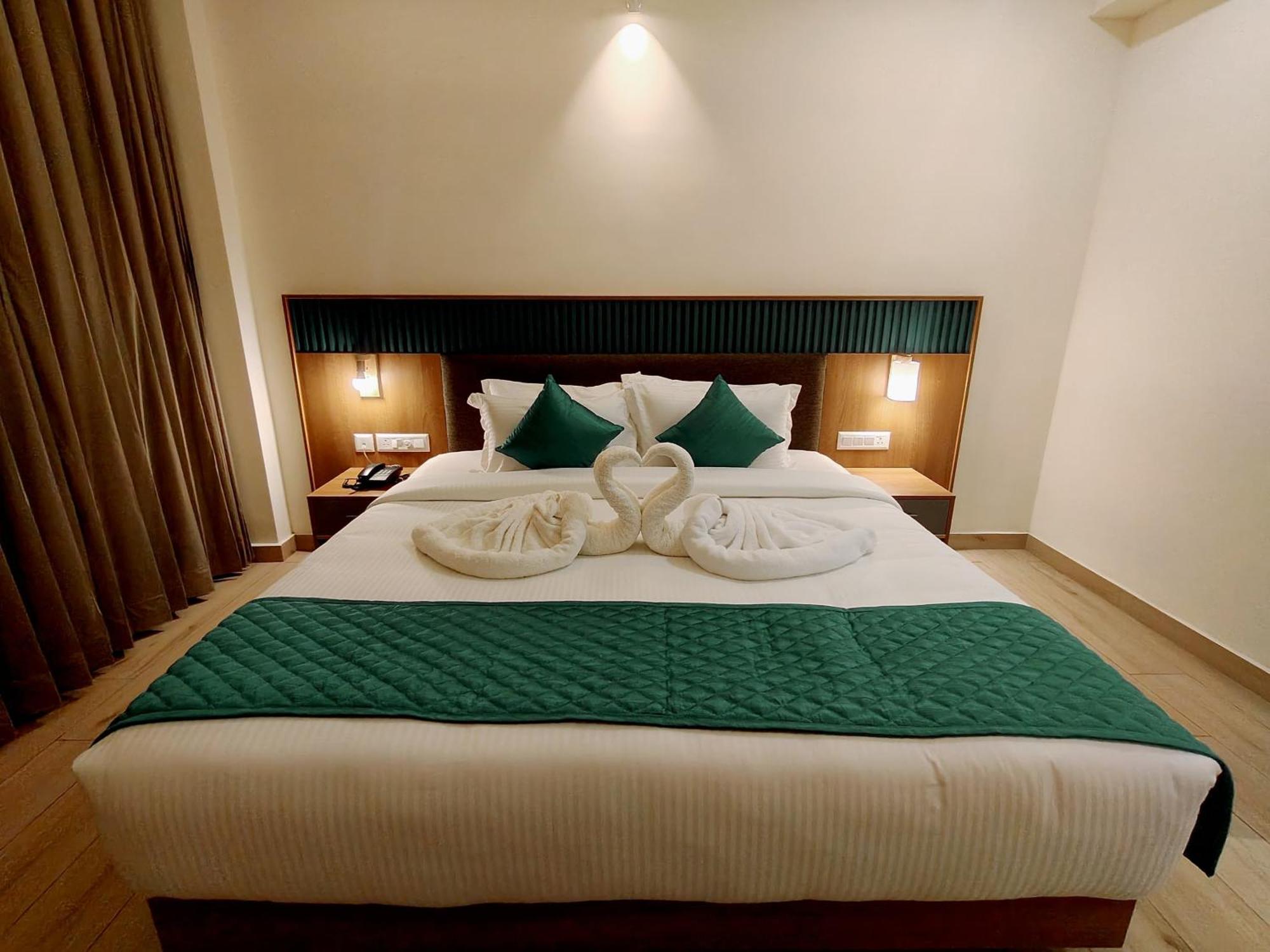 Viraj Retreat Hotel Mundrothuruth Luaran gambar