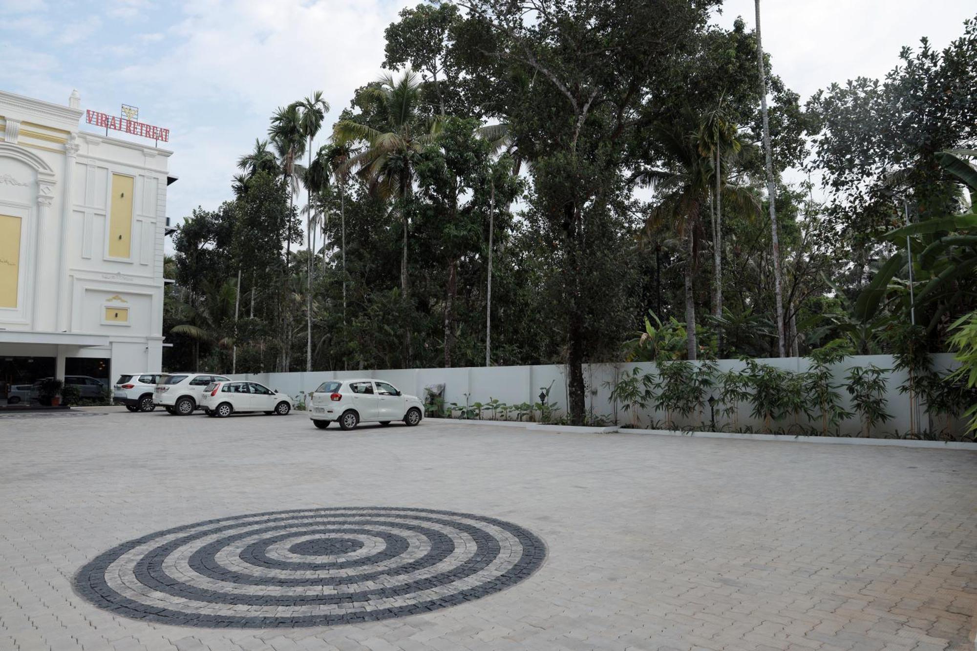 Viraj Retreat Hotel Mundrothuruth Luaran gambar