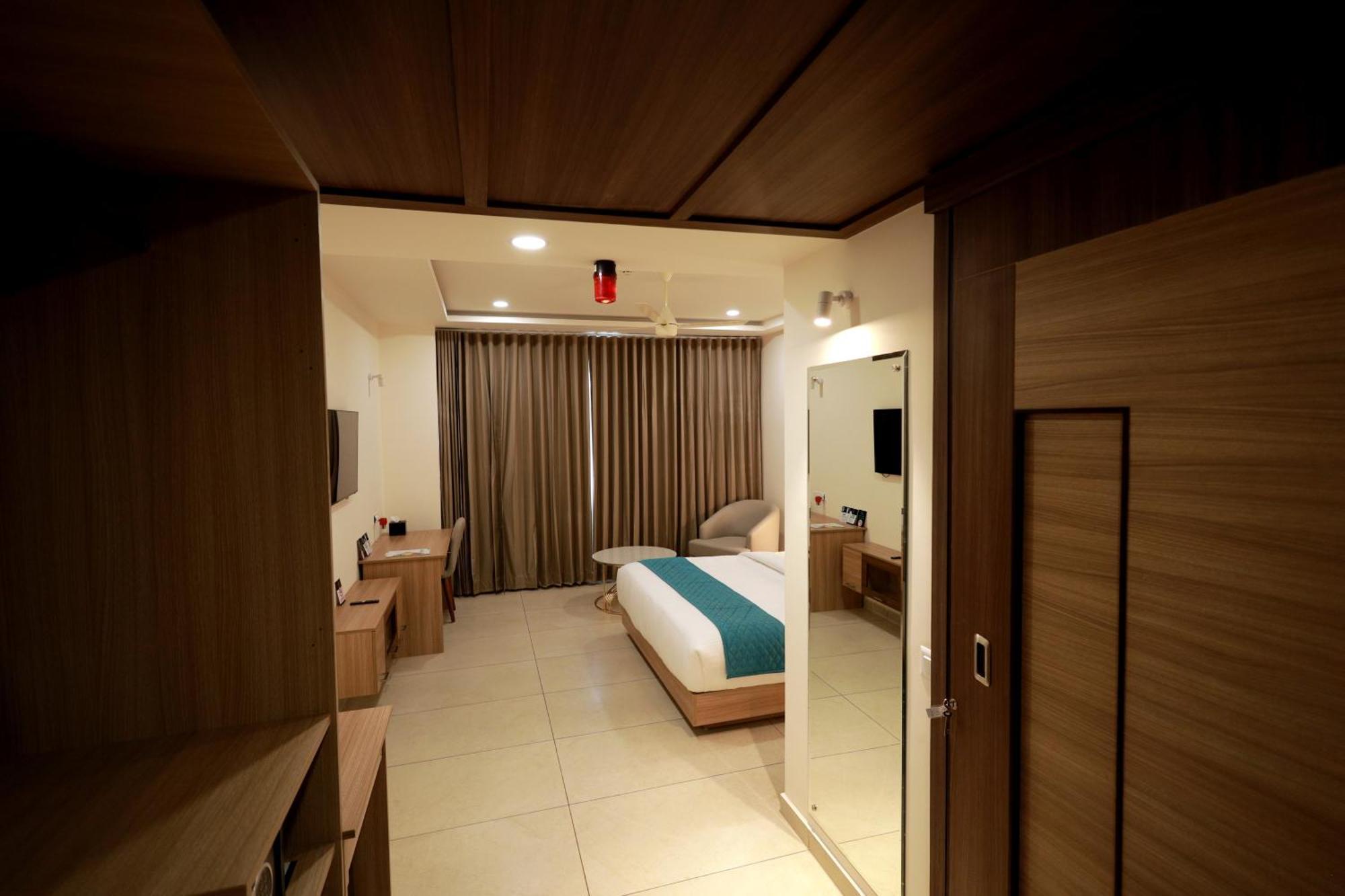 Viraj Retreat Hotel Mundrothuruth Luaran gambar